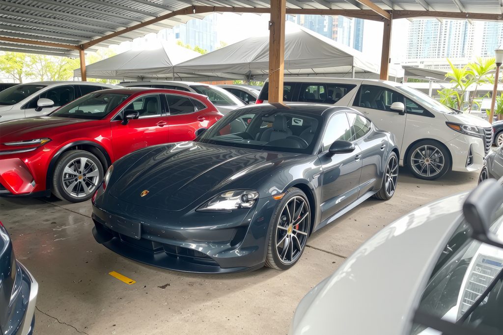 The 2026 EV Price War: Why Buying a Used EV Right Now is a Dangerous Game